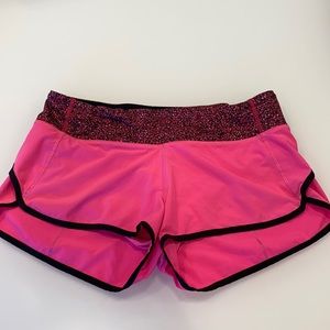 Lululemon speed up short